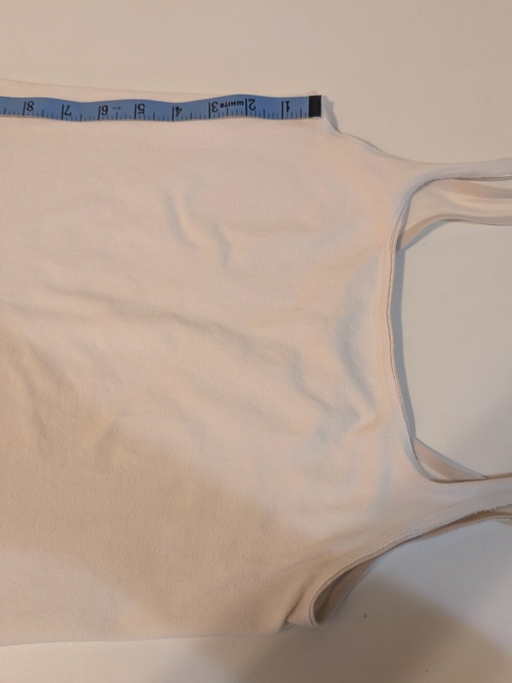 Womens white stretch camisole, size Large